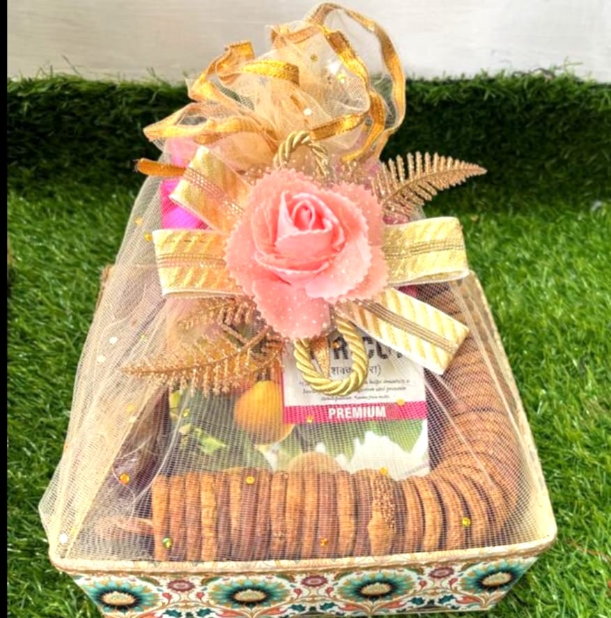 Gift Hamper 11